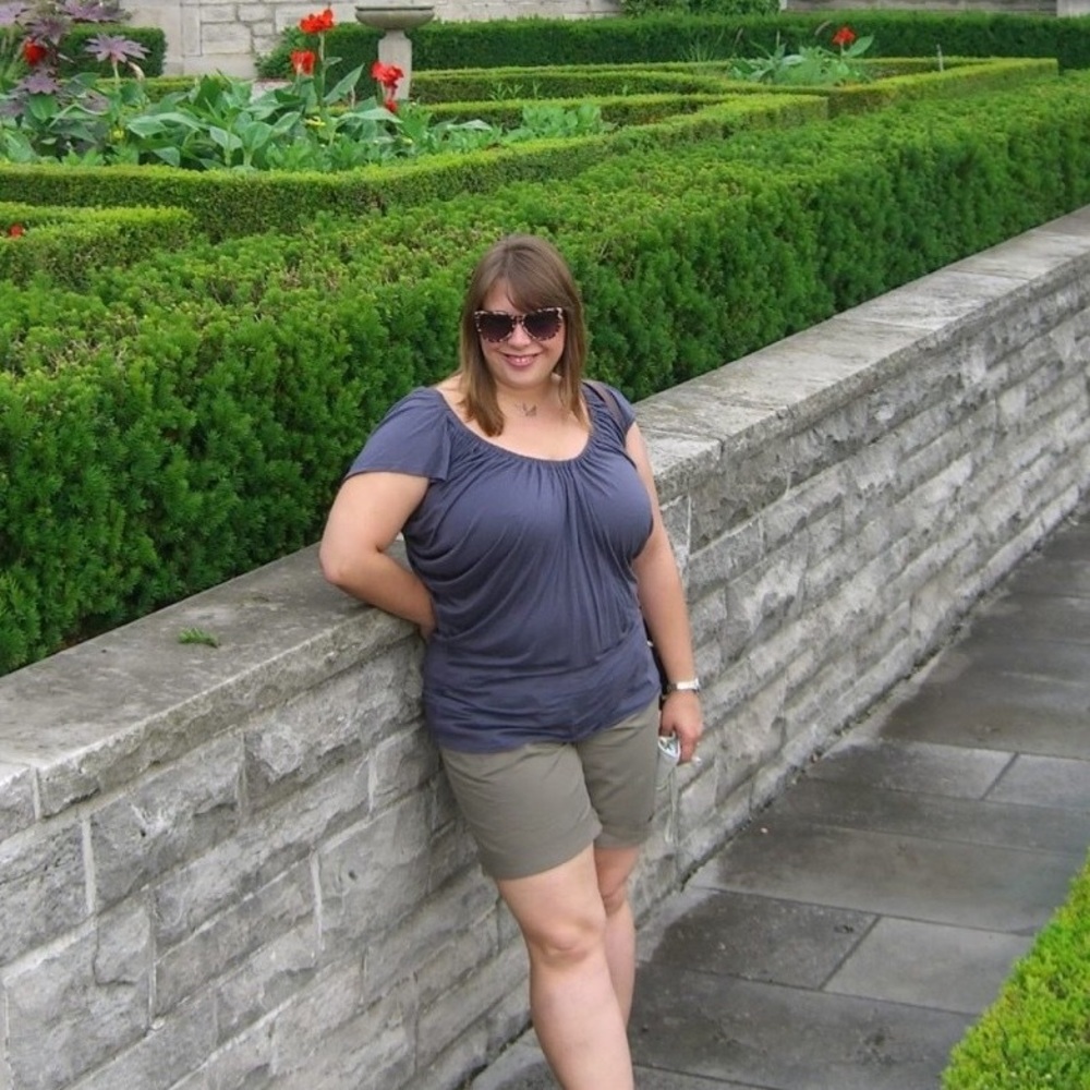 H&M Olive Cuffed Shorts